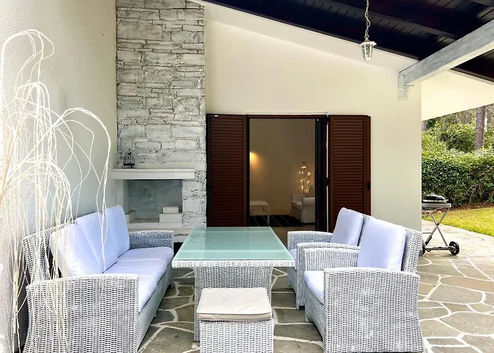 Sani Villa Christy